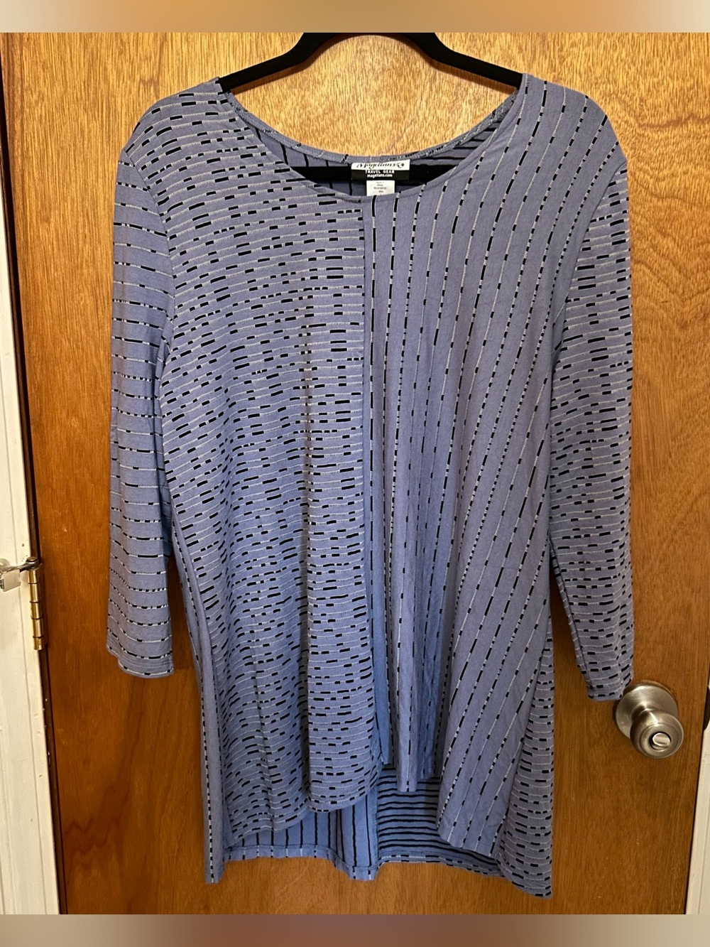 Magellan's Travel Gear Women's 3/4 Sleeve Blue & Black Knit Tunic Pullover L